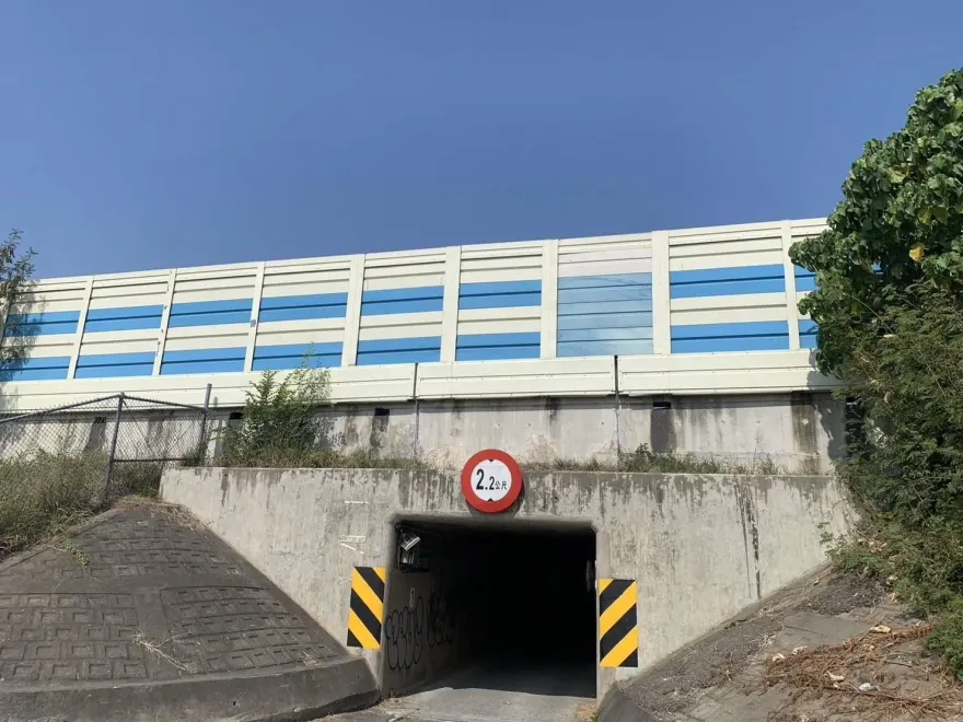 快訊/心情差騎車誤上國道！台中男跌落6米深涵洞　鼻裂牙斷送醫