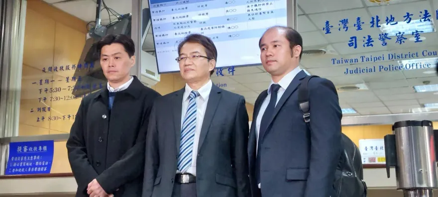 影/高虹安反擊！王牌律師當庭要求檢察官道歉　勘驗錄影揪：有利證詞都不記載