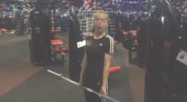 丟北市府門面！斜槓健身傳授迷人美臀秘辛　販毒女科員正面照曝光