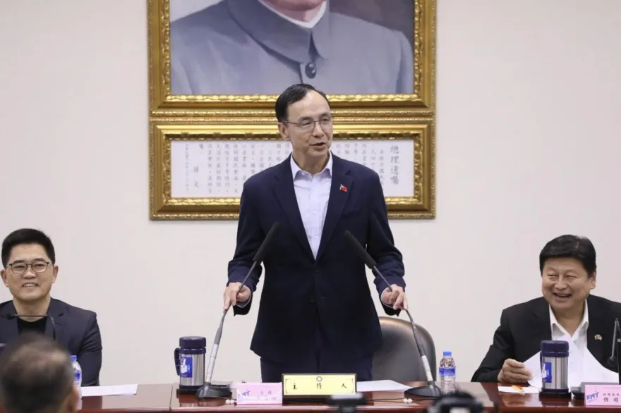 影/國民黨大改造！朱立倫傳整併黃復興　郭正亮大膽預言明年黨主席結局