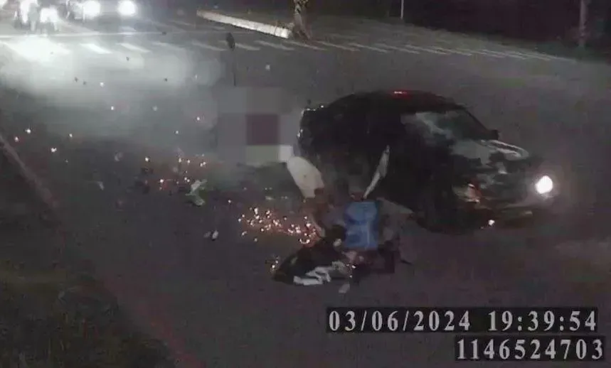 影/地上激噴火花！宜蘭礁溪男追撞3機車「如打保齡球」　1死3傷