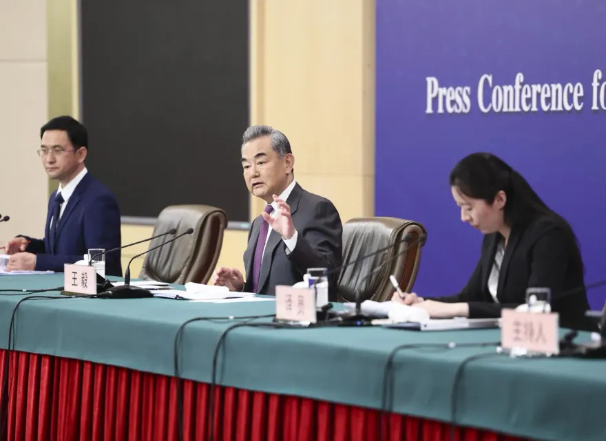 大陸兩會/外長記者會王毅「回鍋」　媒體最想問「秦剛為何免職」仍是懸念
