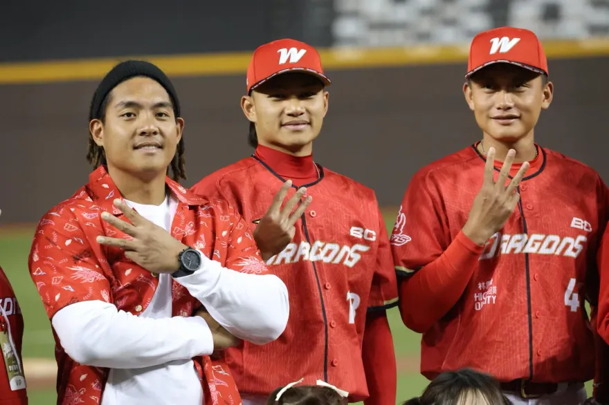 味全龍主場「大巨蛋最貴1880元」位置在這！　領隊丁仲緯說分明