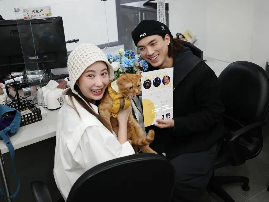 快訊/「女神節」登記結婚！《與惡》男星相戀10年「美女經紀人」　親吐婚禮進度