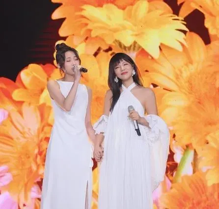 丁噹演唱會「串流歌曲天后」現身　合體掀全場高潮