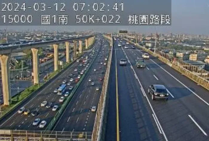 快訊/國道一號事故塞車中　通勤族快改道