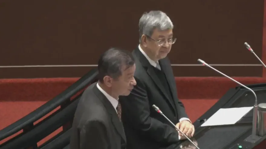 藍委質疑蔡英文對兩岸議題神隱不表態　陳建仁：總統不是神隱少女