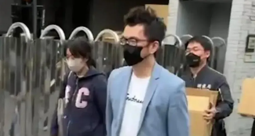 蘇丹紅案最新進度！李彥廷女密友意外曝光　前妻家天花板被搜出2千萬