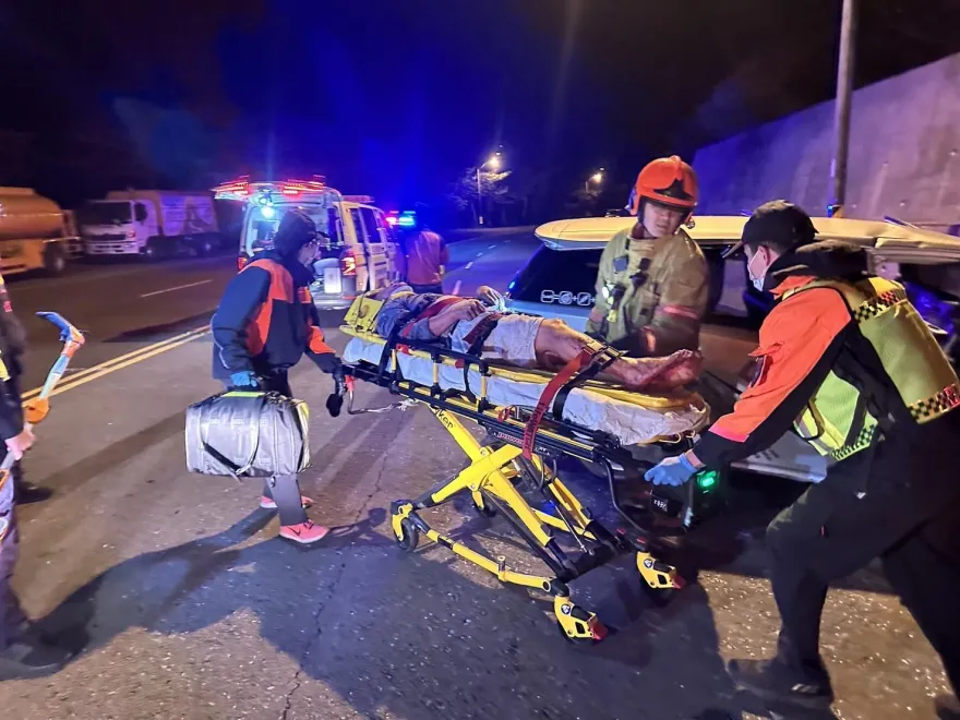 墾丁台26線自撞死亡車禍！19歲兒喪命、父重傷　2人都喝酒