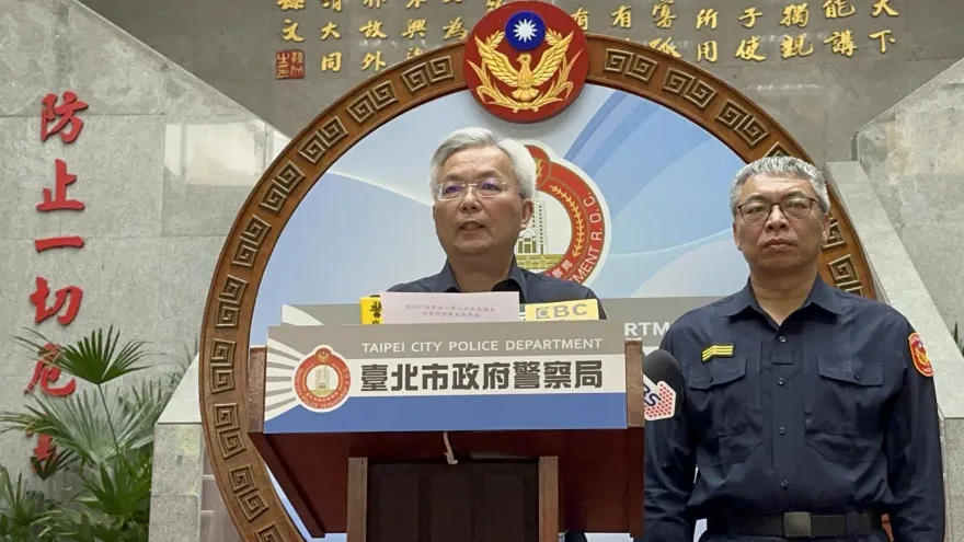 快訊/女社工遭上銬挨轟偵查隊長遭處分　市警局長：戒具外露有失周延
