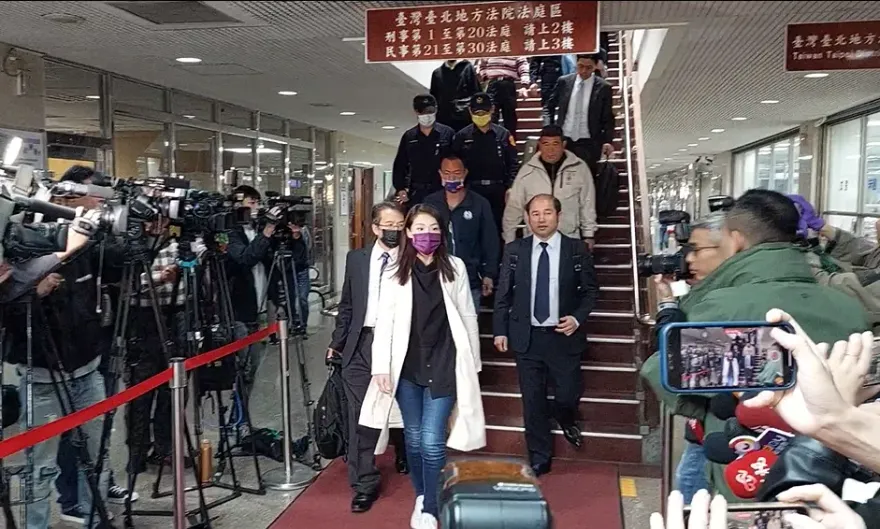 影/詐領助理費疑雲！高虹安助理點名綠委前妻也領得很高興　檢察官：咬牙為大局