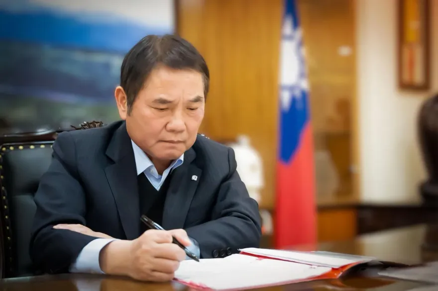 最狂縣長不忍了！保母虐死剴剴案「超出內心承受極限」　鍾東錦吼：嚴懲施暴者