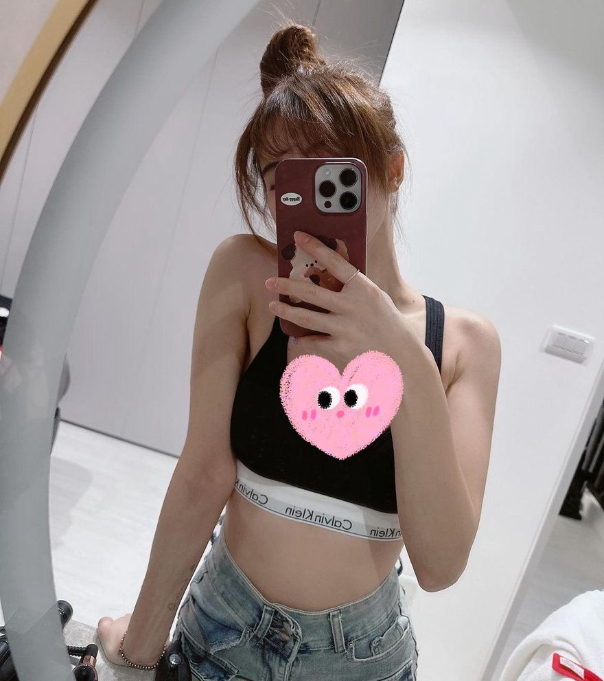 辣翻全網！「台灣IU」女神孟潔對鏡拍「風光乍洩」　 隊友喊：來我家練舞