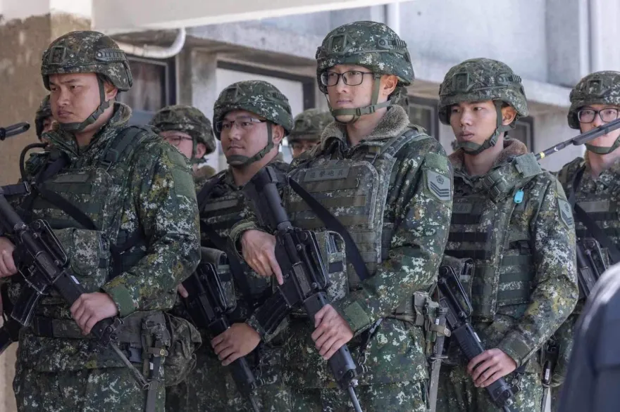 國防部：如延長志願士兵服役年限　不利幹部領導統御