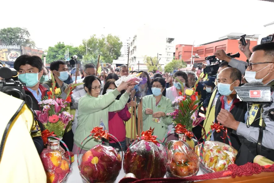 白沙屯媽祖/媽祖真的來了！ 彰化車禍被撞陳家姊姊頻貶眼　妹妹仍昏迷