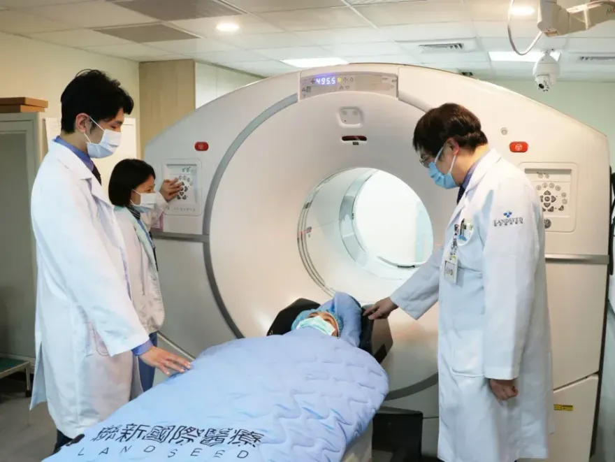 阿伯肝癌末「12公分腫瘤」破裂大出血！緊急「釔90」放射治療救命