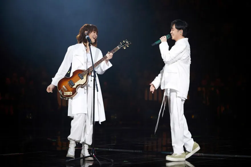 回來了！蘇打綠20週年巡演開跑　青峰虧家凱「台上褲子破掉」