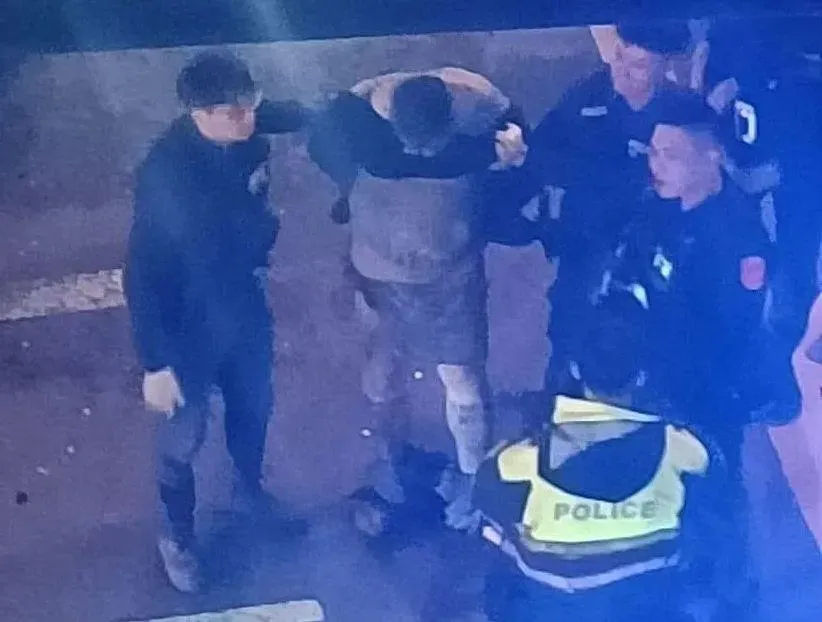 快訊/早有計畫！起底桃園穿防彈背心持槍轟派出所男　犯案前5小時po文嗆警