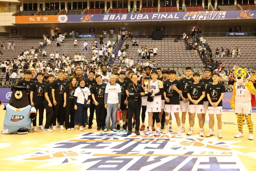 UBA/喬納森超26分30籃板超狂表現！虎科81比72退世新奪季軍　創隊史最佳成績