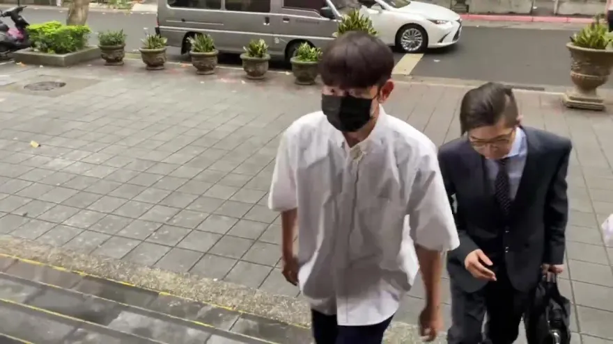 快訊/藝人宥勝強制猥褻案出庭！今早9點30分現身法院