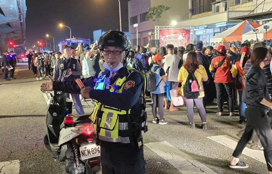 白沙屯媽祖/最後一役！守護媽祖道路維安逾20年　副所長明年「改當香燈腳」