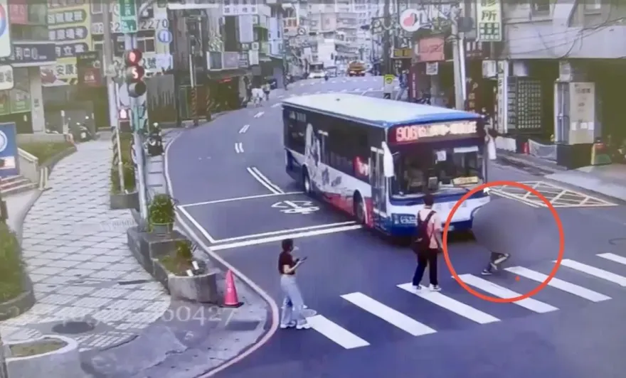 公車乘坐體驗越來越差！網抱怨「瘋狂急煞油門」　北市「這路段」司機最兇