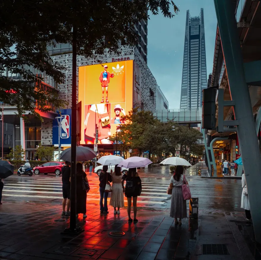 雷雨下不停！全台明起至4/1降雨機率高　清明連假恐也有雨