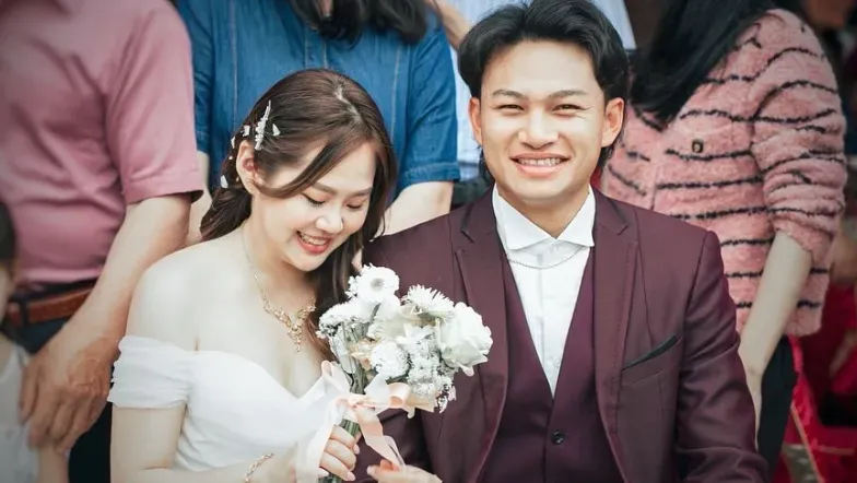 徐若熙拋重大喜訊！　甜曬未婚妻「宣布訂婚」：尾款用餘生來還