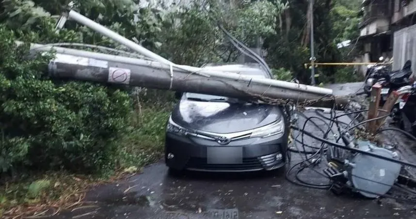 快訊/大雷雨特報持續中！北市累計2000戶停電、25起災害通報