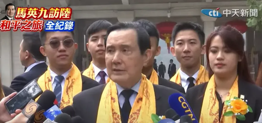 影/親綠社群踢到鐵板怕了！ 馬英九訪陸最新聲量曝綠營驚人變化
