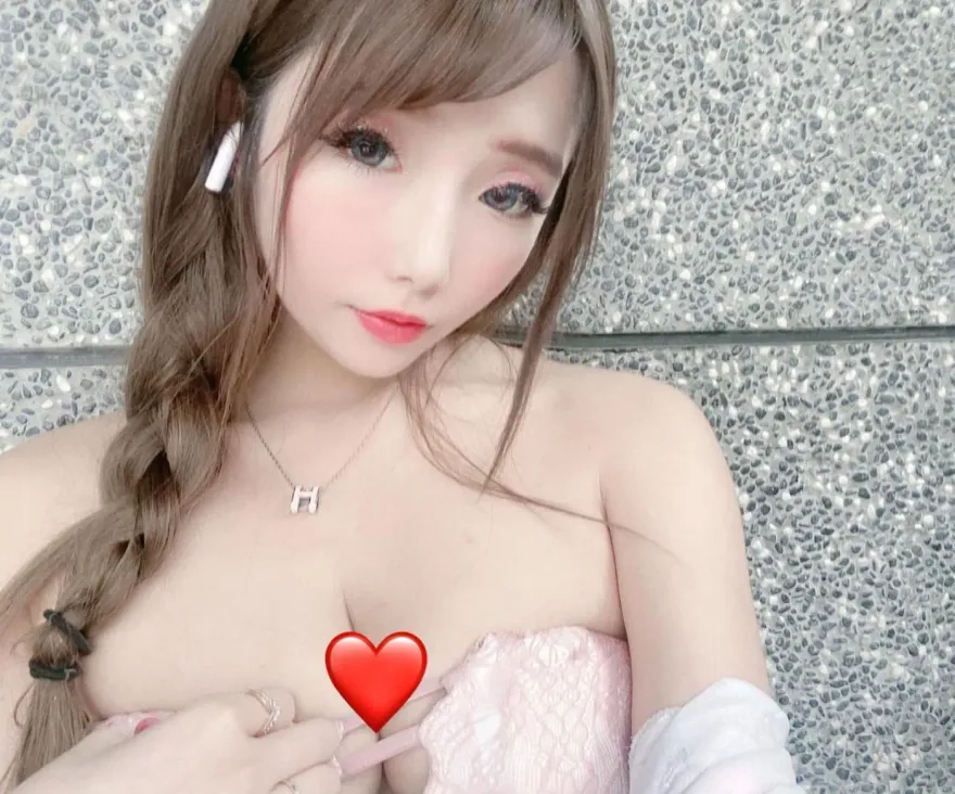 影/又闖禍！前JKF女郎曾趴車露底　這次揮拳襲警嗆「社會底層」下場出爐