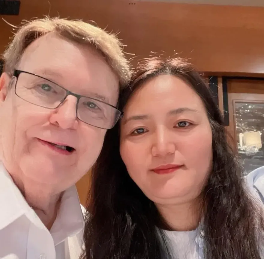美德州法官華裔妻疑不滿姪子無業寄生　大吵後竟一槍斃掉他