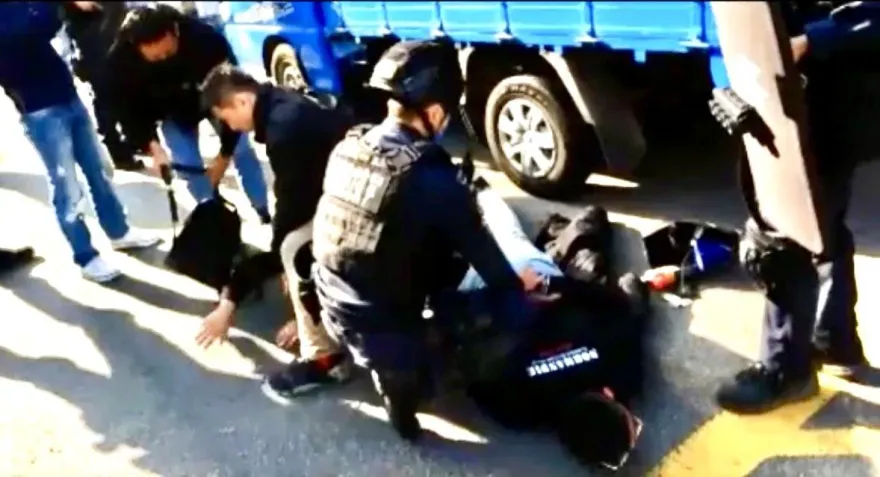 影/飛虎幫組詐團誆代辦貸款騙個資　狂削1400萬警逮15人