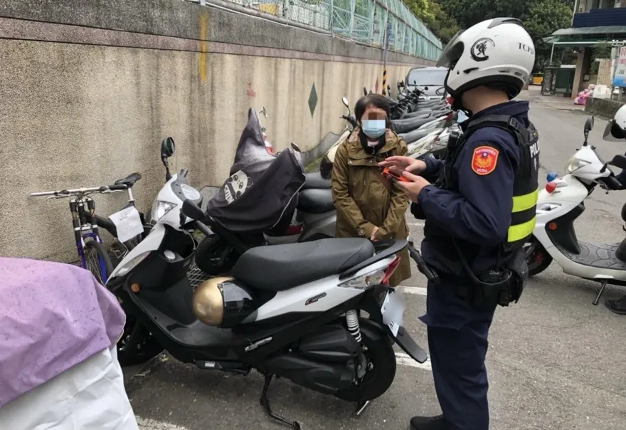 中和婦找嘸機車急報案失竊　警沿途調監視器找到車結局超尷尬