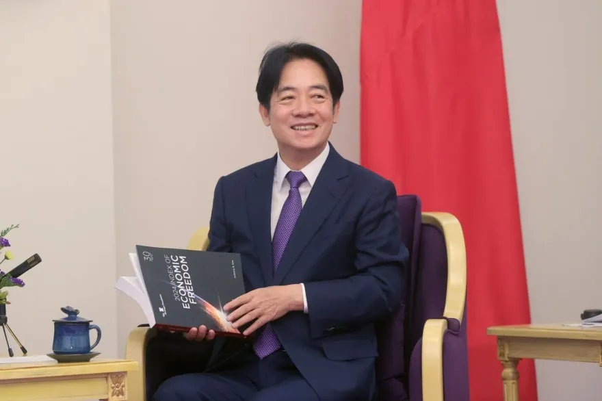 賴清德新內閣未見「這2大咖」！　他大驚：要回家吃自己了