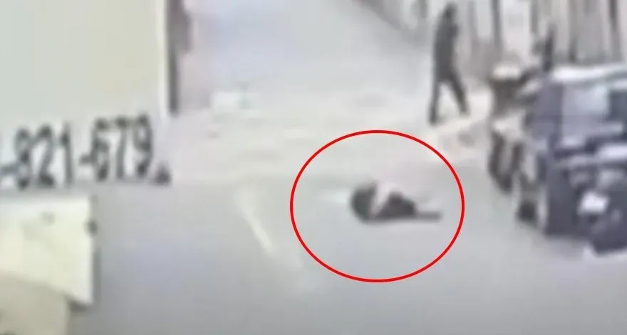獨家/女子路上昏倒3次！熱心護理師衝上前CPR　心跳「暫停8分鐘」救回