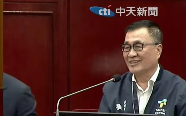 綠議員問是否選2026新北市長？李四川神回：你挺我就考慮