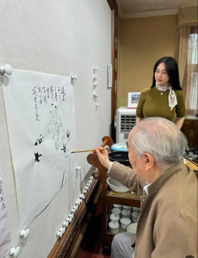 超越爺孫！身價10億中國書畫巨匠　宣布迎娶小49歲前中華小姐