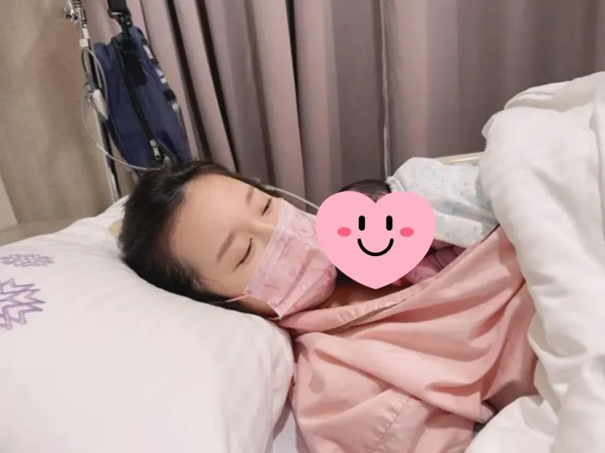 快訊/40歲APPLE產下愛子！　牙醫老公親剪臍帶：真的好感動
