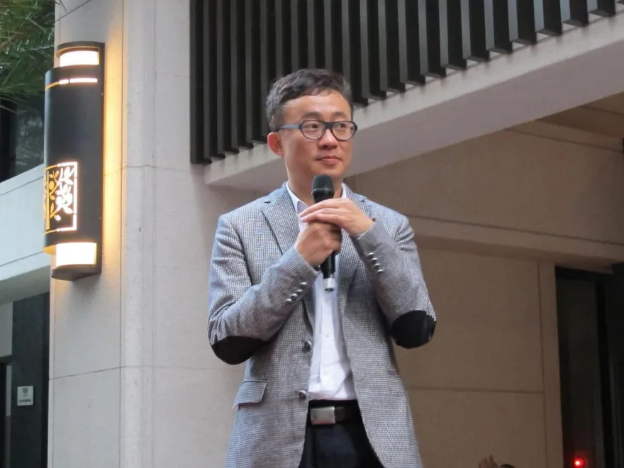 魔爪不只黃子佼！許常德爆女星「捏男學生乳頭」訕笑　無奈吐：10年走不出陰影