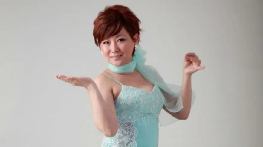 一線男星昔侵犯女助理、臨演！　慕鈺華揭他「改裝車當砲房」惡行曝光