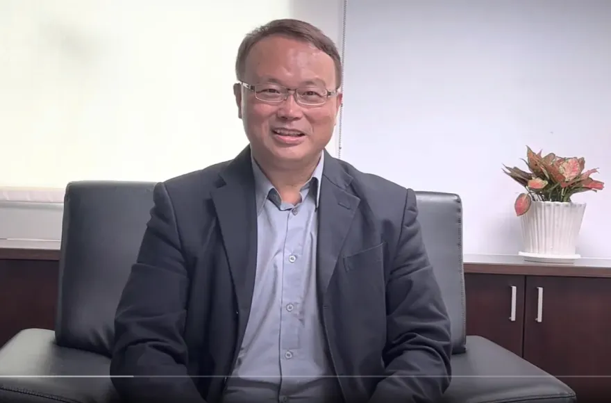 離譜！NCC委員卸任當詐騙集團公司顧問月領5萬元　關中天要角「蕭祈宏」遭起訴
