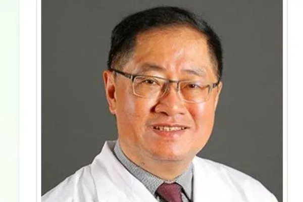 快訊/台北榮總名醫鄭宏志涉收回扣遭聲押！士林地院裁定300萬交保