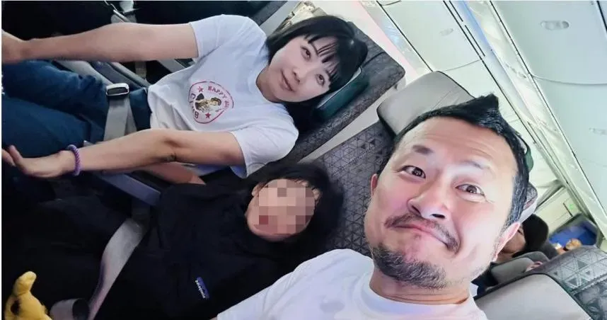 女兒一見飛機餐突「噴射式爆吐」！九把刀嚇傻：比大法師還恐怖