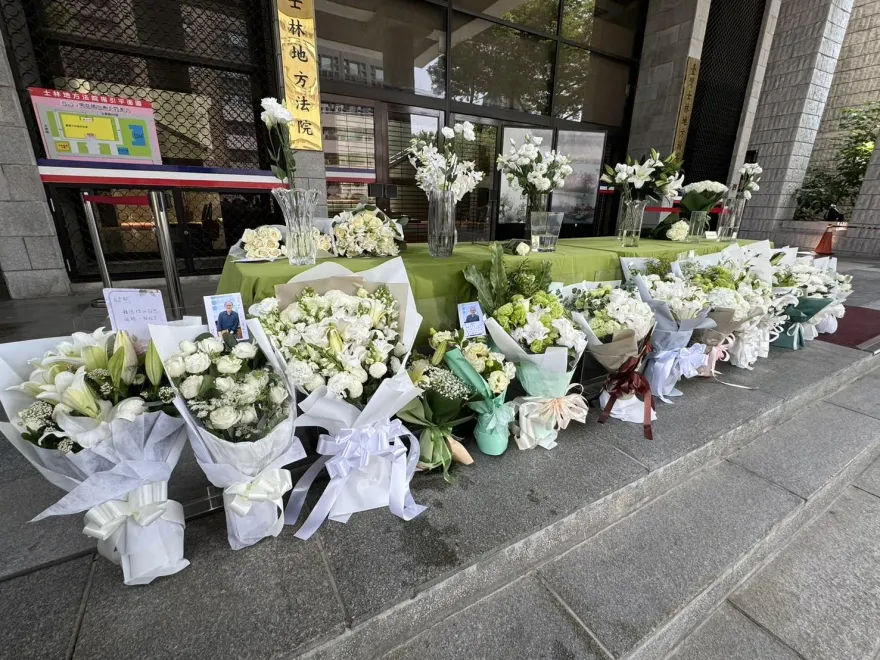 法官墜樓亡頭七！全台法院串聯「白花運動」槓司法院：過勞無法提供良善服務