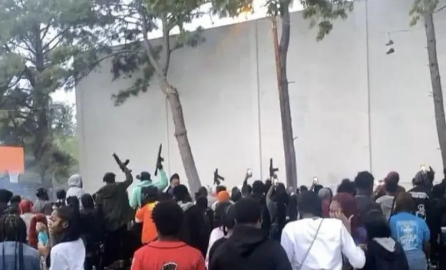 快訊/美田納西州傳大規模槍擊！數百人街頭派對傳槍響　至少2死14傷