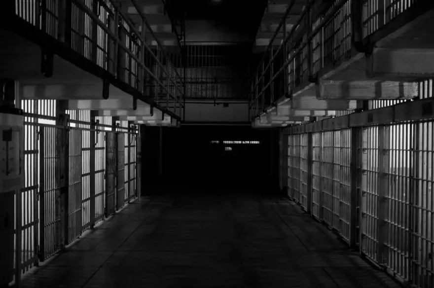 大法官恐硬幹「廢死」？司改團體拋替代方案：窮凶極惡殺人犯終身監禁永久隔離