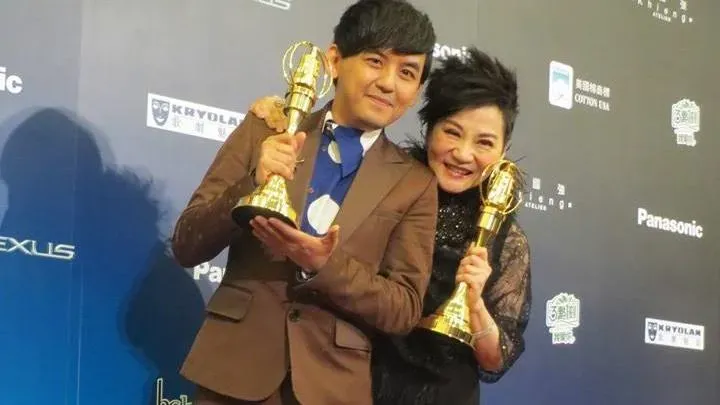 張小燕不表態遭轟！相關人士曝內幕：黃子佼對她比親媽還孝順