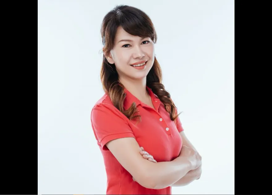 美女議員媽媽代役男兒抽籤　霸氣抽走海軍陸戰隊籤王讓全場歡呼：就當選民服務