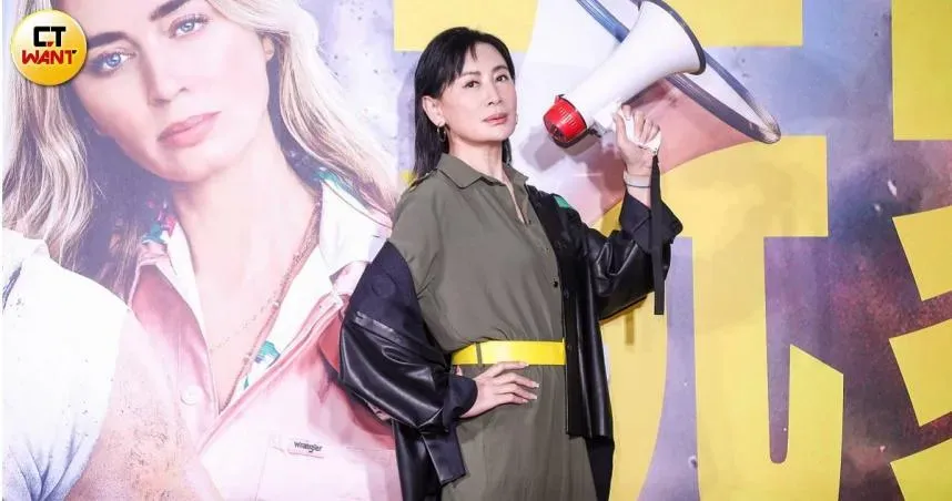 找到失散多年姊妹？陳亞蘭「撞臉艾蜜莉布朗」　笑曝身世之謎